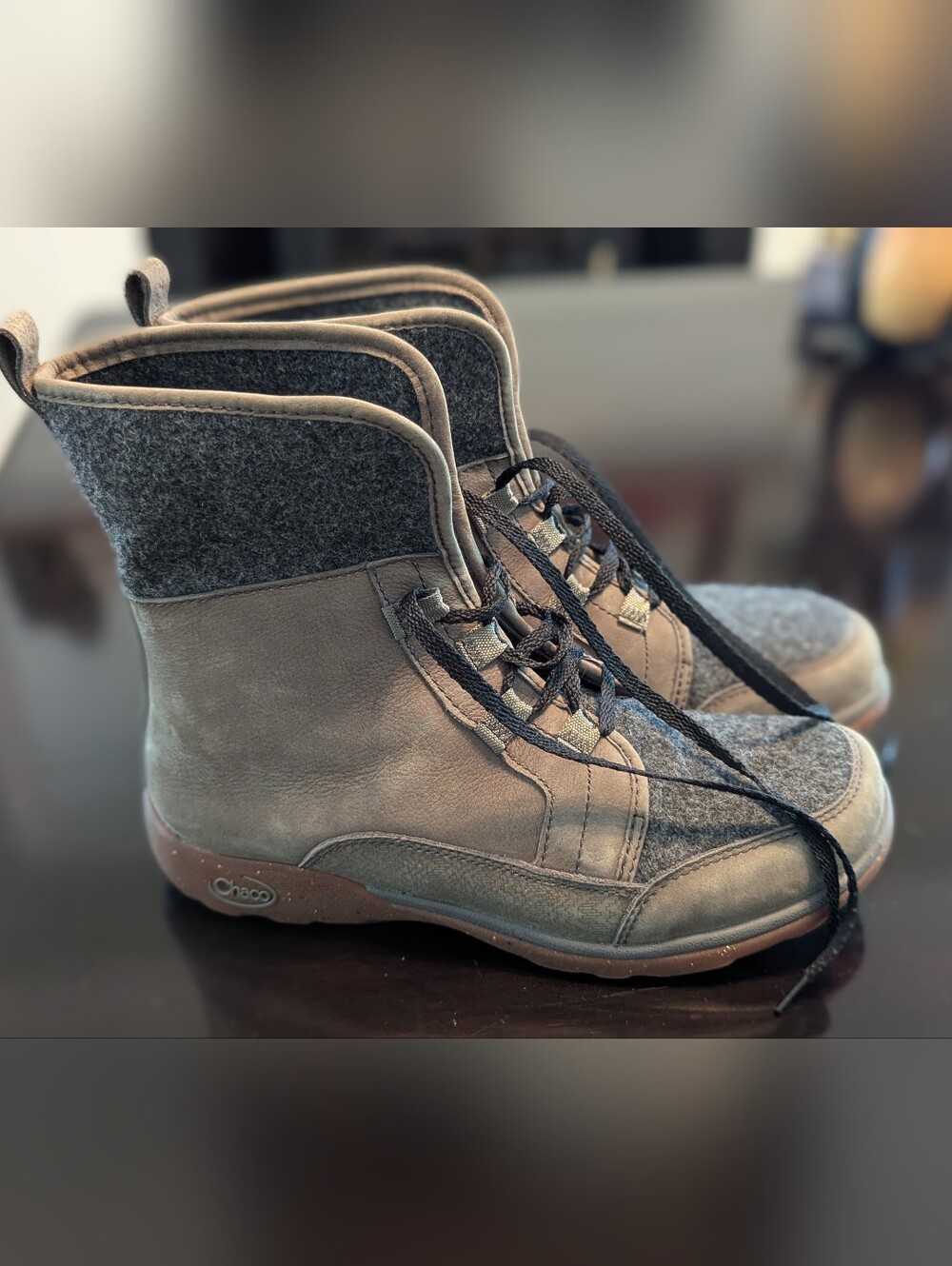 Chaco Barbary Boots Womens Sz 8 Leather Wool Waterproof Hiking Outdoor Gray